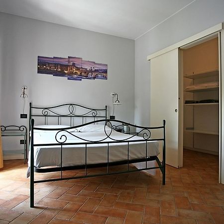 דוסובונו Hotel Antichi Cortili מראה חיצוני תמונה