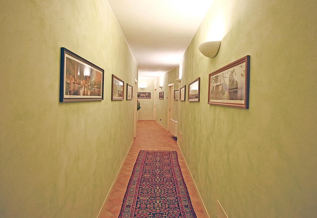 דוסובונו Hotel Antichi Cortili מראה חיצוני תמונה
